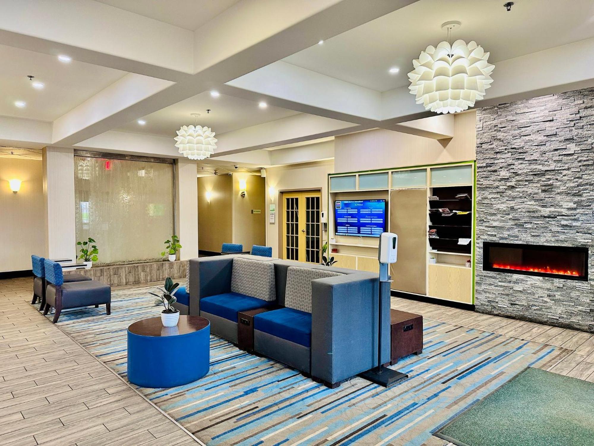 Holiday Inn Hotel & Suites Regina By Ihg Eksteriør bilde