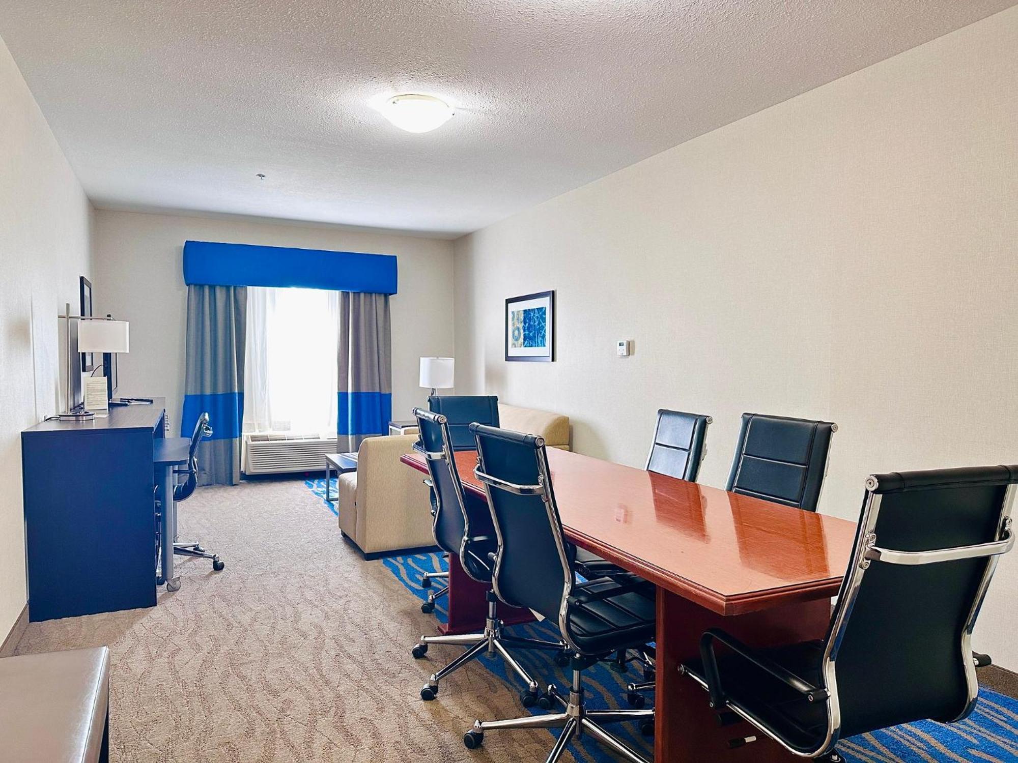 Holiday Inn Hotel & Suites Regina By Ihg Eksteriør bilde