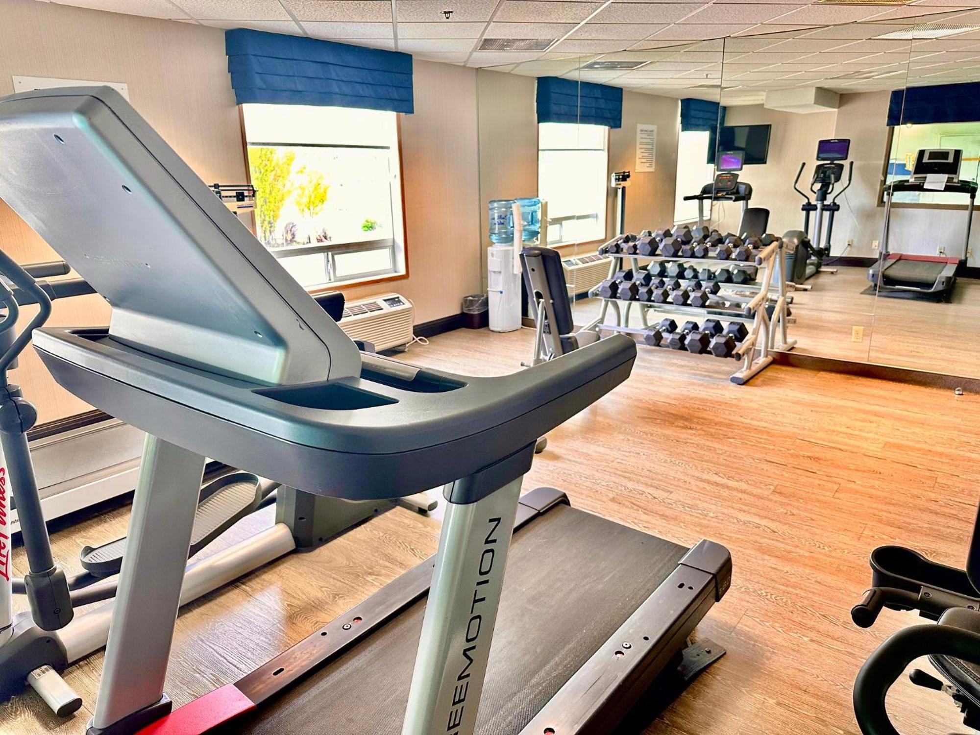 Holiday Inn Hotel & Suites Regina By Ihg Eksteriør bilde