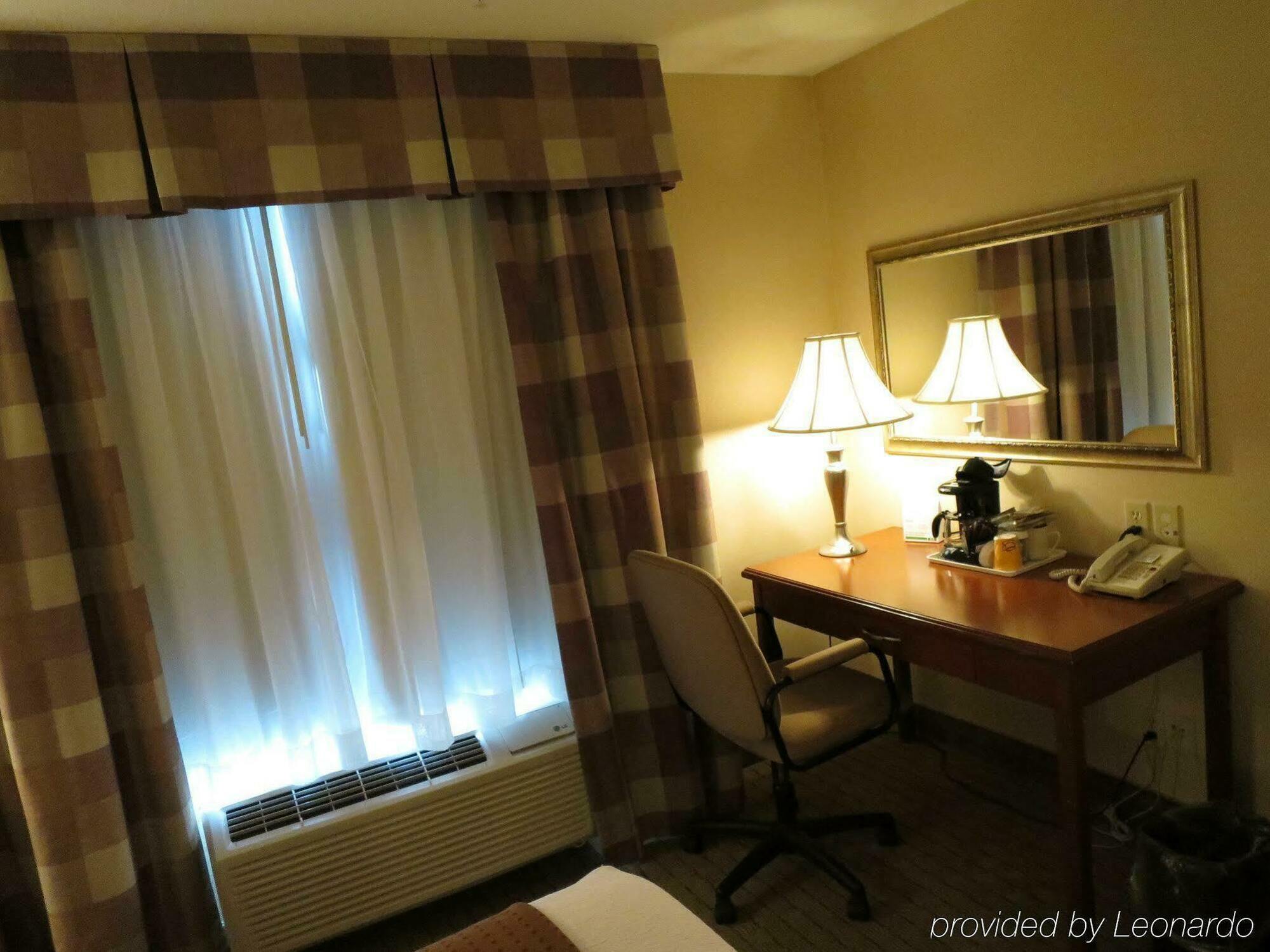 Holiday Inn Hotel & Suites Regina By Ihg Eksteriør bilde